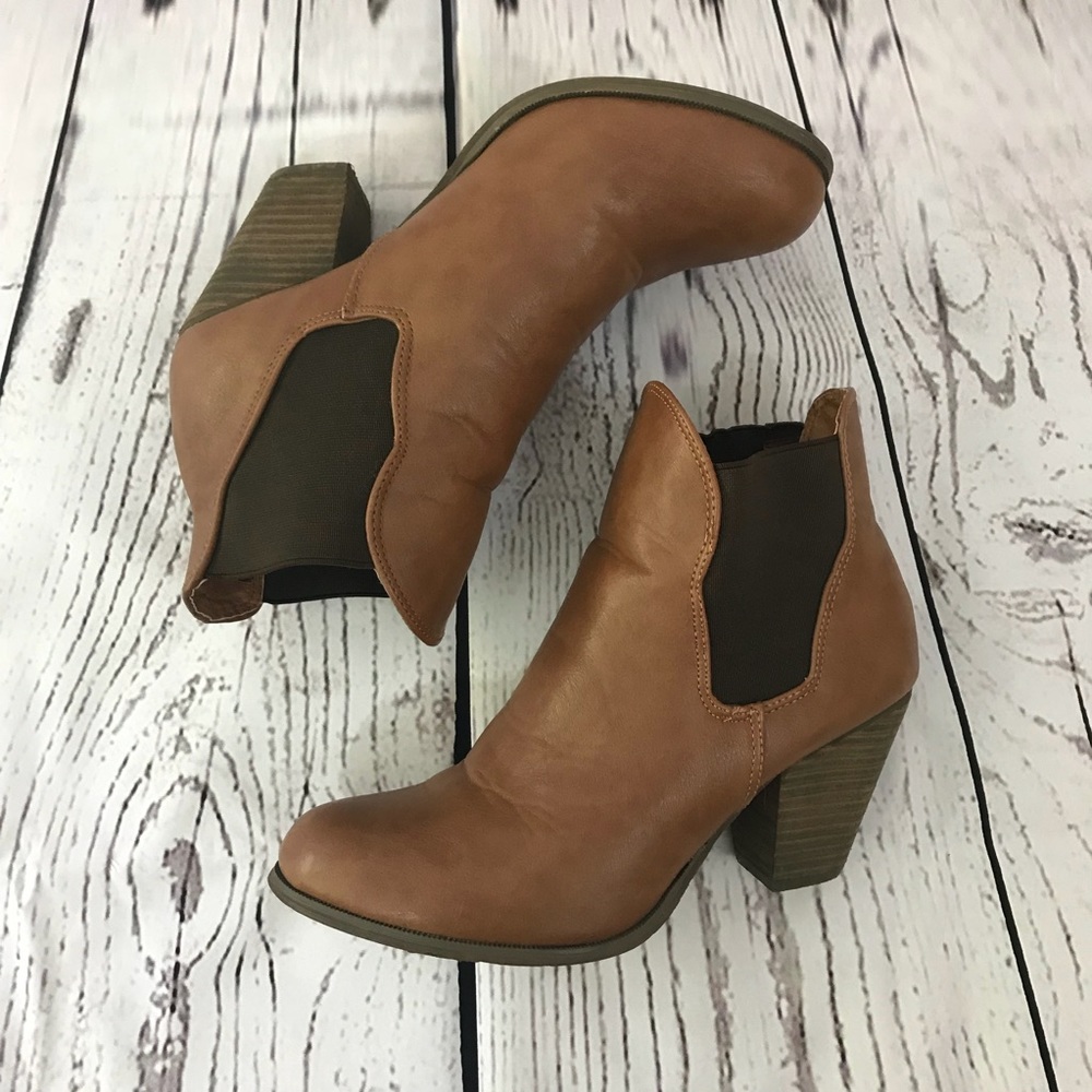 Cotton On Tan Chavez Gussett Bootie